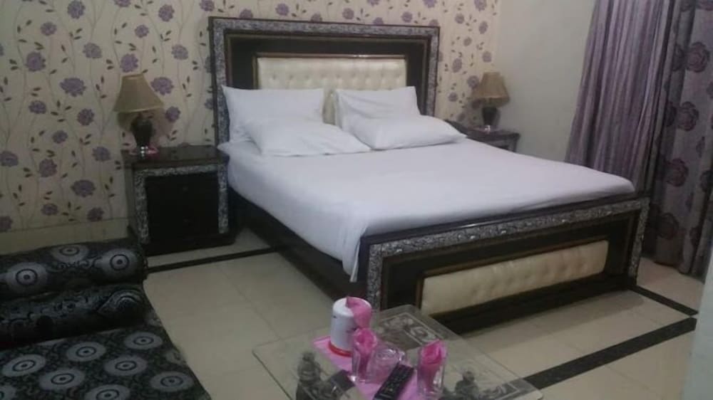 Dimond Hotel — Lahore — photo 3