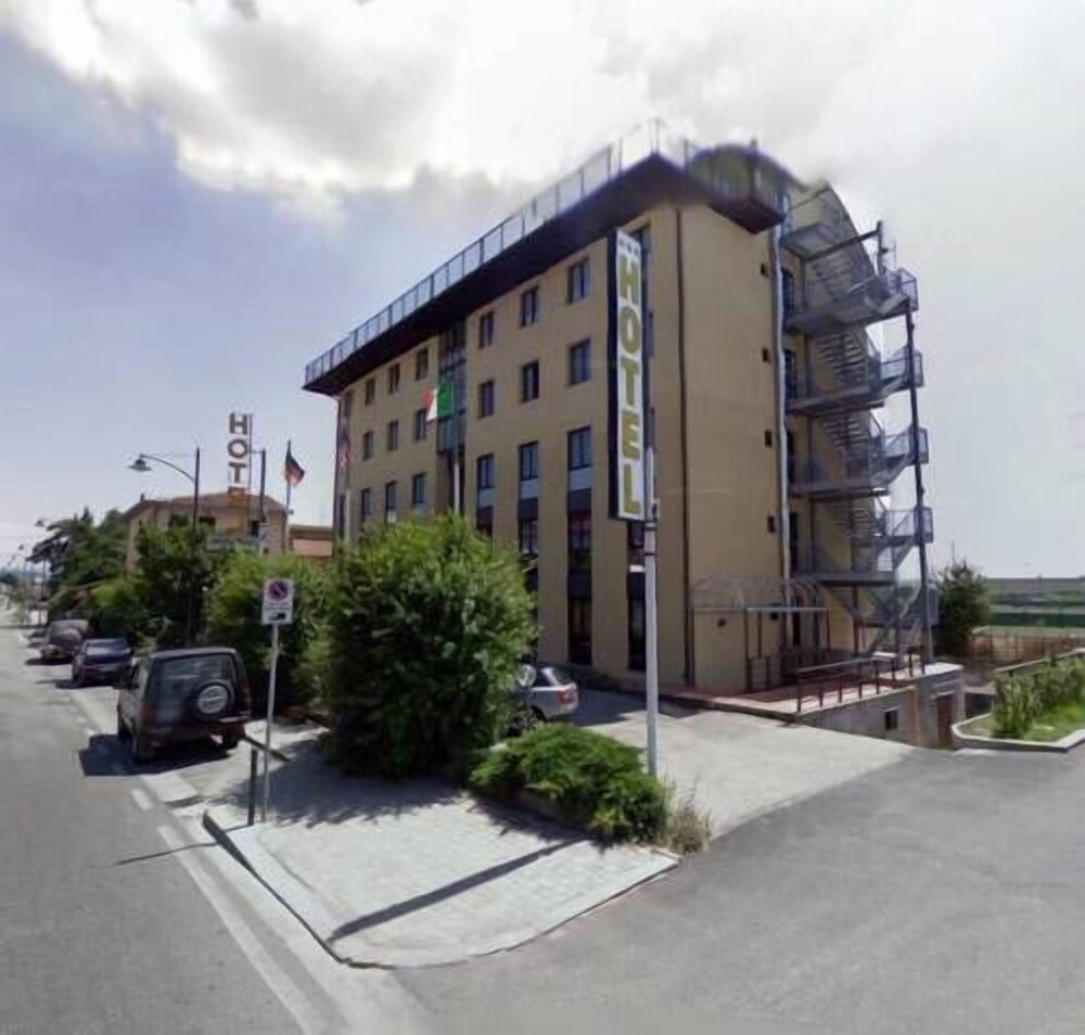 Hotel Albatros — hotel in Prato