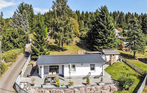 Cozy Home In Goldlauter Heidersbach — 4-Star Luxury Hotel in Suhl, Germany