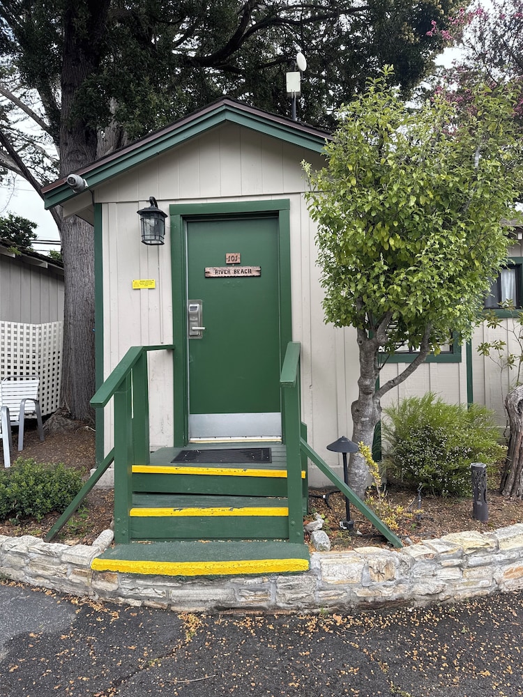 Carmel Resort Inn - photo 127
