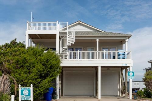 The Surf Shack by Oak Island Accommodations - featured photo