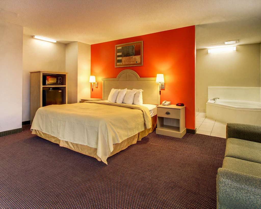 Quality Inn & Suites Hattiesburg North - photo 26