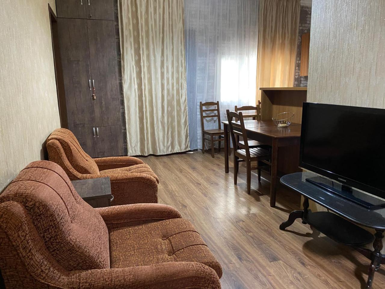 Verikuna's Apartment