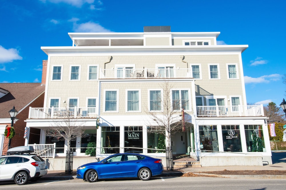 84 Main in Kennebunk, United States