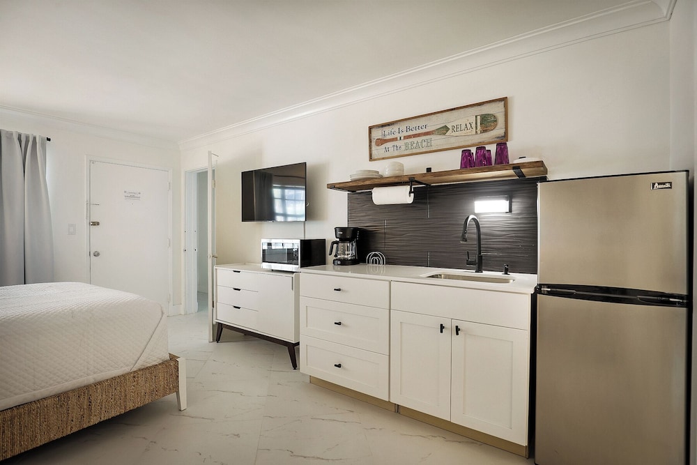 La Mer Suites in Lauderdale-By-The-Sea, United States