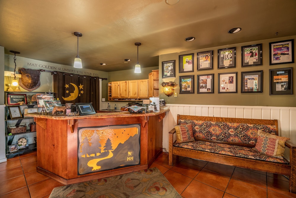 Highland Haven Creekside Inn - photo 2