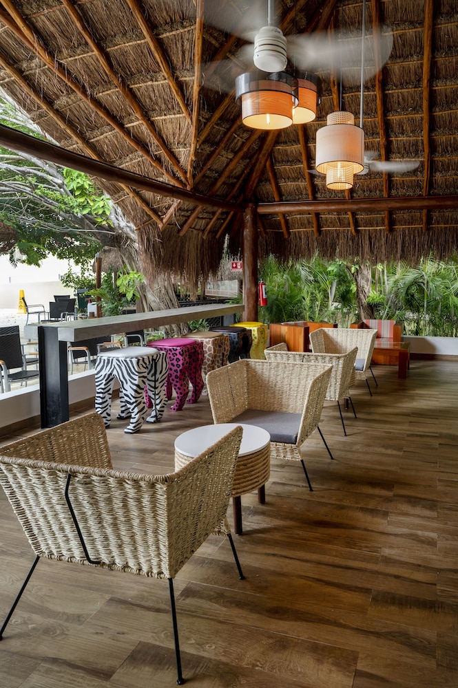 Snack bar