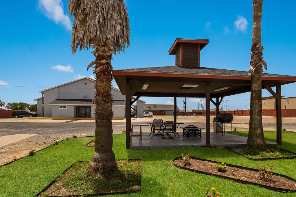 Quality Inn Madisonville - photo 33