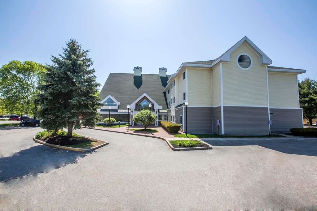 Comfort Inn Concord - photo 2