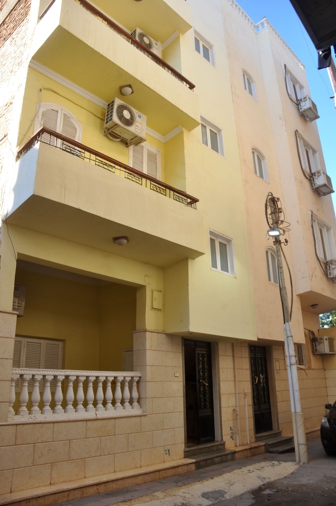 Karnak Flats