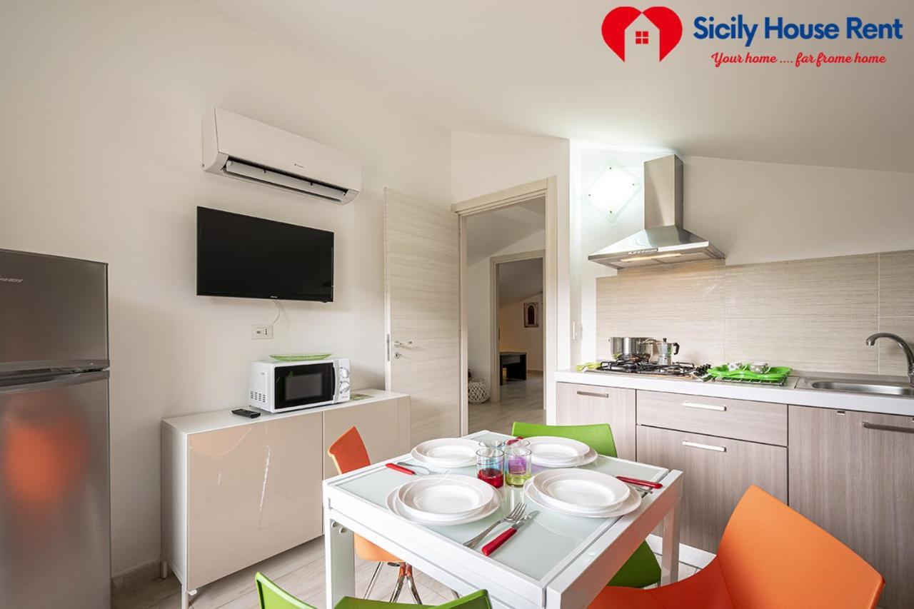 Borgo Aranci Appartamento in Villa Garofalo 15B — 4-Star Luxury Hotel in Castellammare Del Golfo, Italy