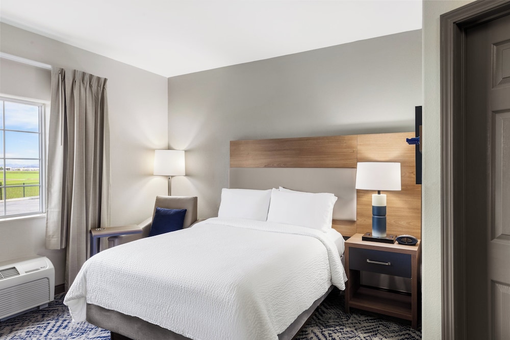 Candlewood Suites Yuma by IHG - photo 12