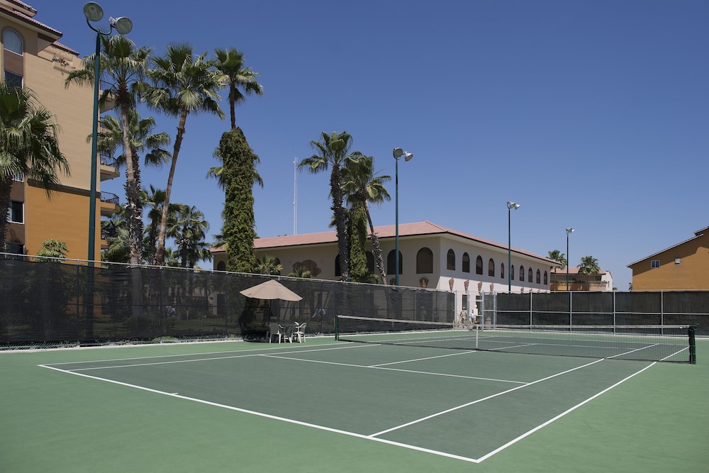 Tennis court