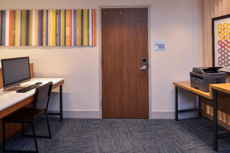 Holiday Inn Express Spring Hill by IHG - photo 7