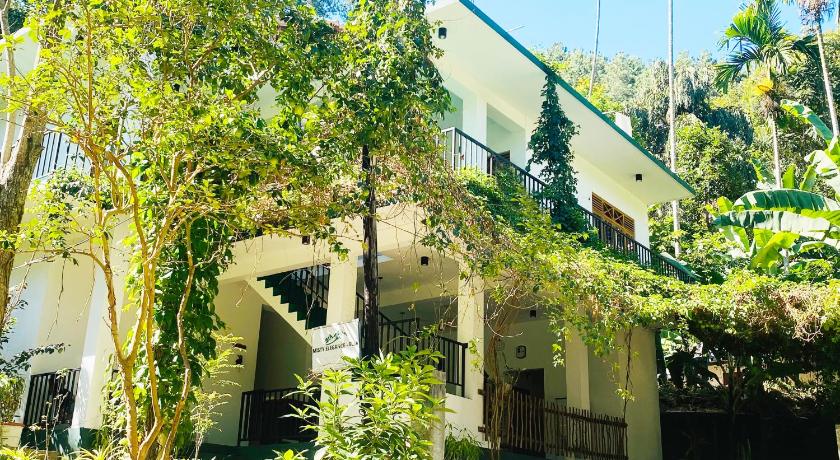 Misty Elegance Ella. - carbon neutral hotel in Ella Town