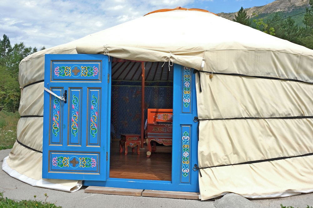 Verdon Yourte — hotel in Angles