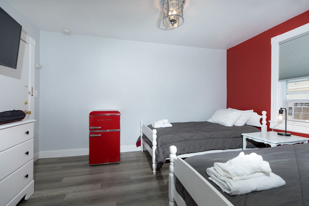 The Inn at Ocean Grove - photo 3