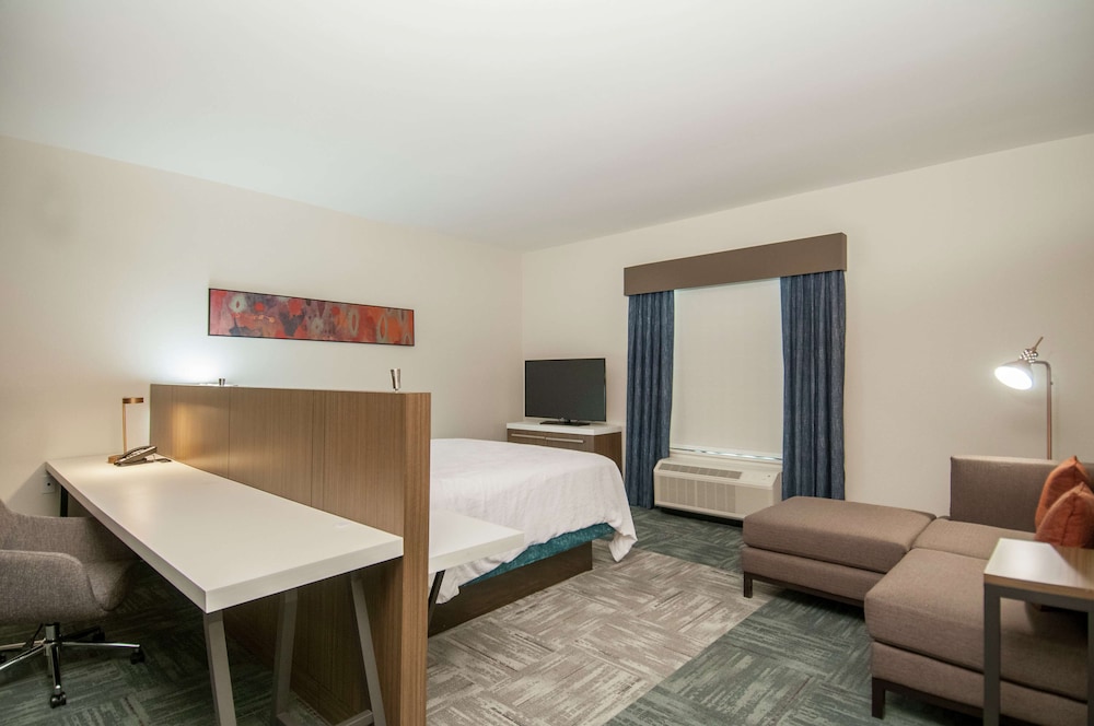 Hilton Garden Inn Jackson Clinton - photo 16