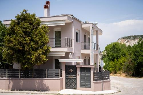 Onar Village Luxury Apartments — 4-Star Luxury Hotel in Kavala, Greece