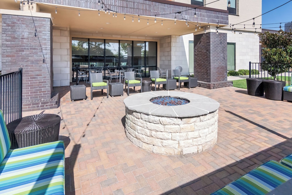 Home2 Suites by Hilton Dallas Grand Prairie - photo 22