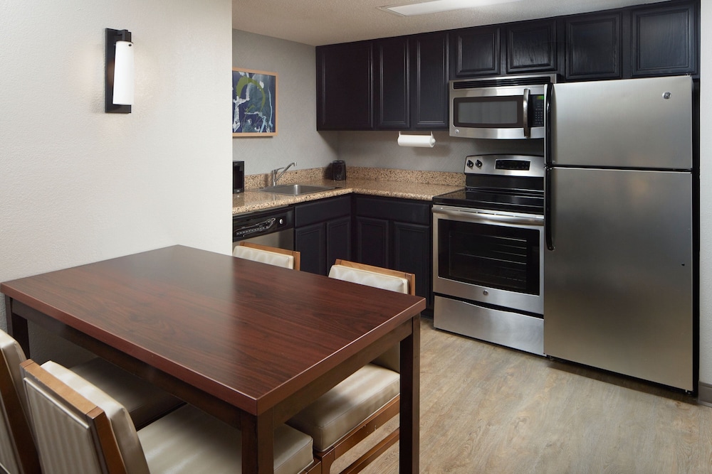 Residence Inn by Marriott Arlington at Rosslyn - photo 8