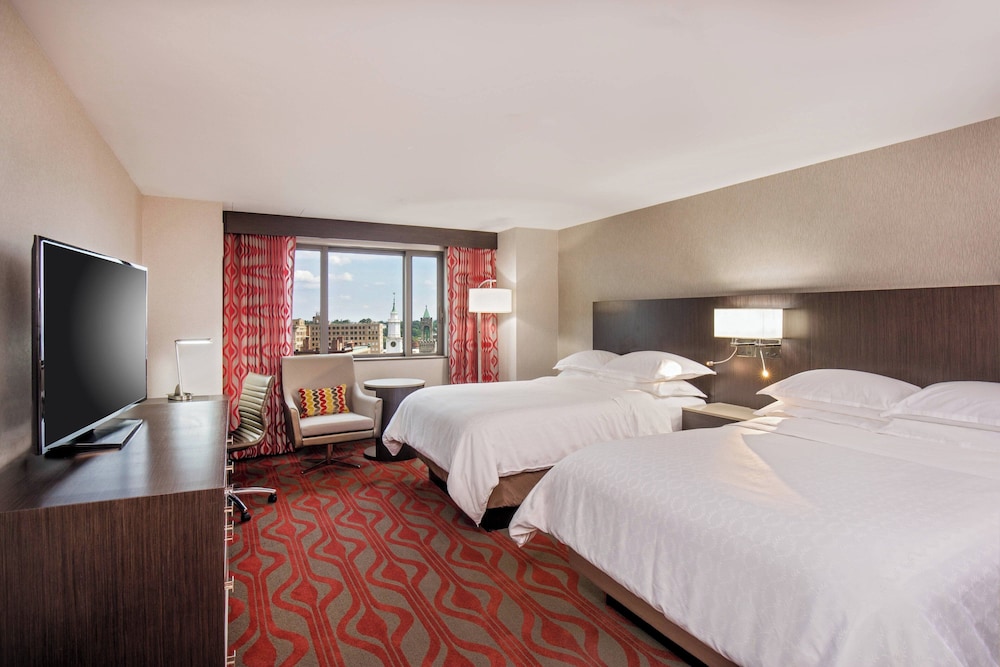 Sheraton Springfield Monarch Place Hotel - photo 7