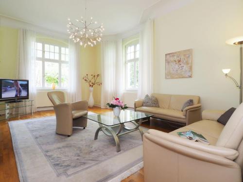 Villa Annelies Wohnung 1 — 4-Star Luxury Hotel in Ahlbeck, Germany