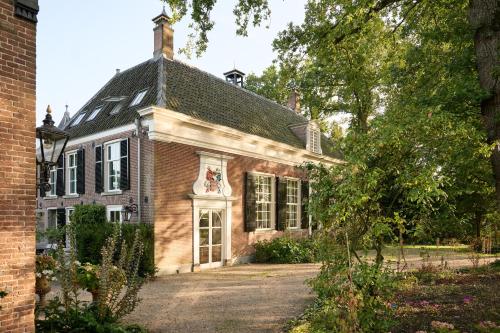 Landgoed Huis te Jaarsveld — 4-Star Luxury Hotel in Ijsselstein, Netherlands