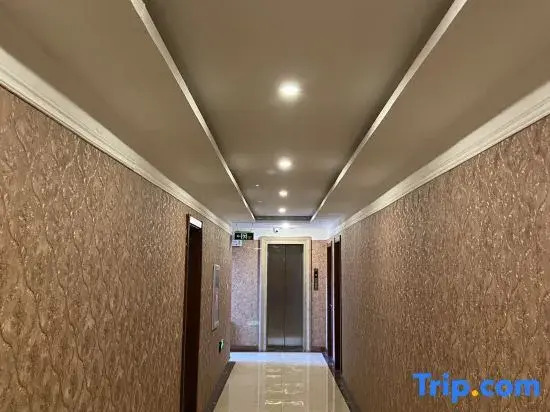 Wolong Hotel - last minute hotel in Qiqihar