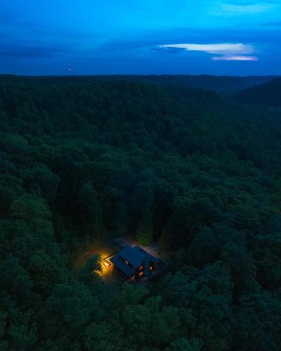 Hidden Heights by The Chalets - last minute hotel in Unknown City