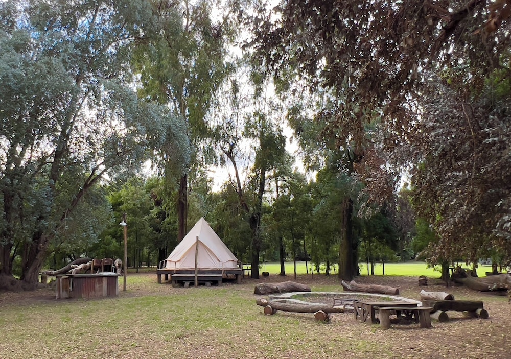 Refugio Natural Glamping — Lobos — photo 4