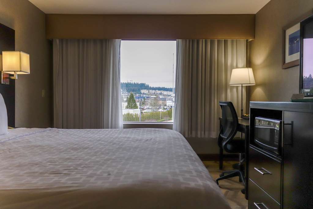Best Western Plus Silverdale Beach Hotel - photo 23