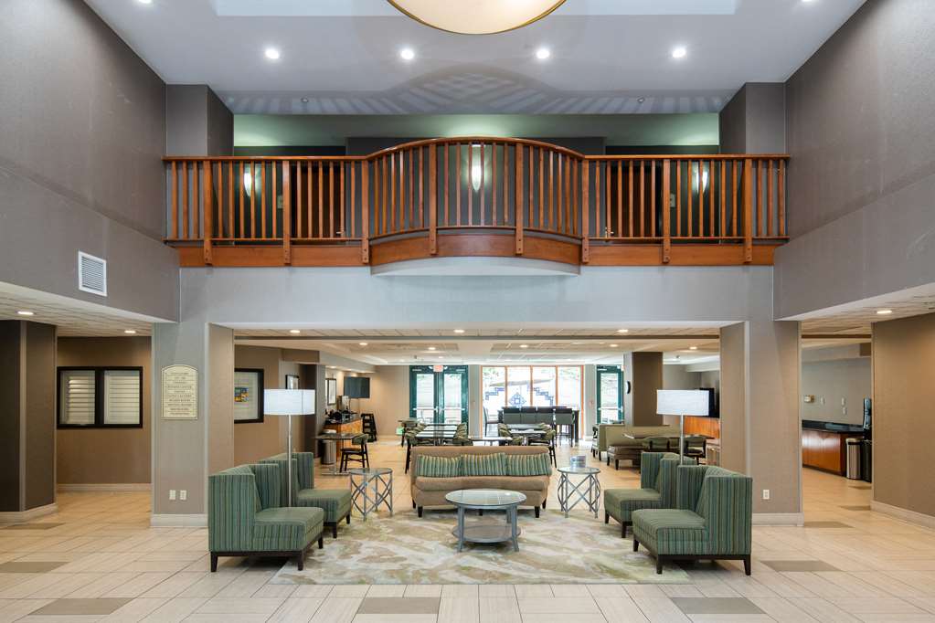 Best Western Inn & Suites San Mateo San Francisco Airport - carbon neutral hotel in San Mateo