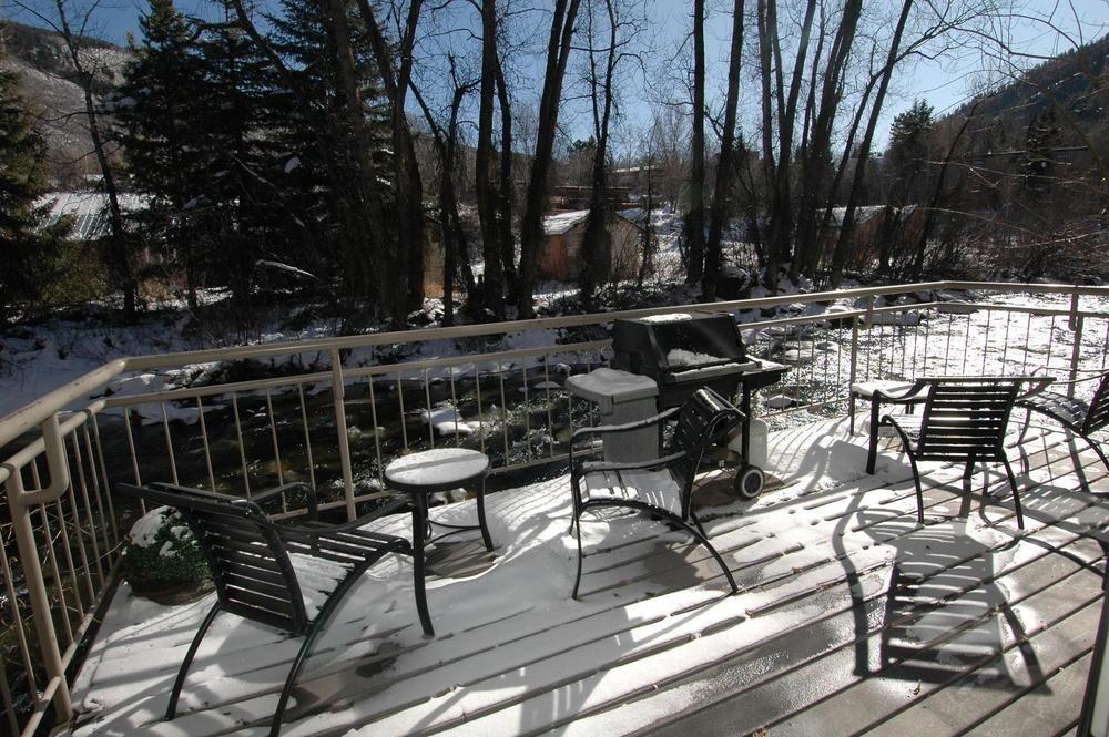 Chateau Chaumont — 4-Star Luxury Hotel in Aspen, United States