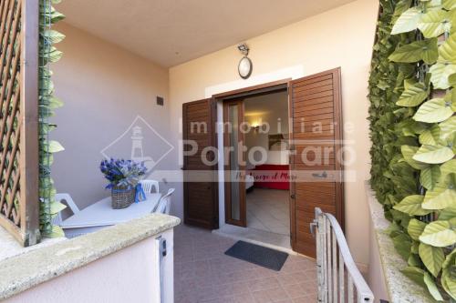 Via Bortigiadas 34 centrale Bilocale in centro a Palau — 4-Star Luxury Hotel in Palau, Italy