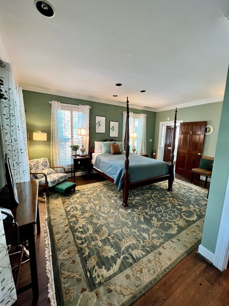 Barksdale House Inn - photo 35