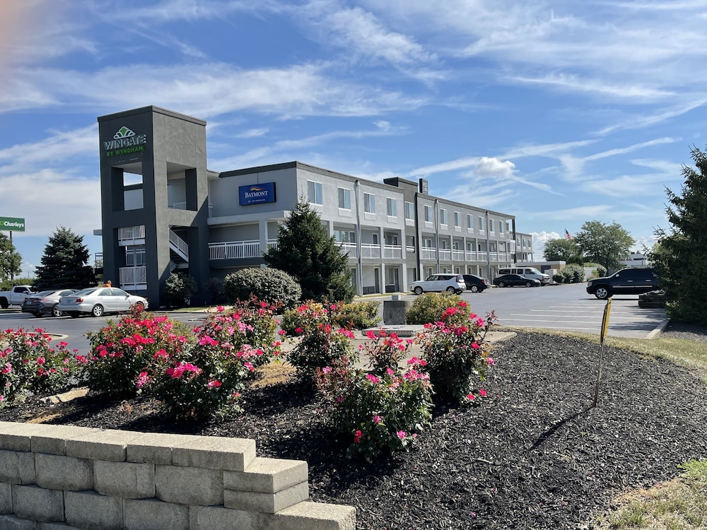 Baymont by Wyndham Dayton North - photo 32
