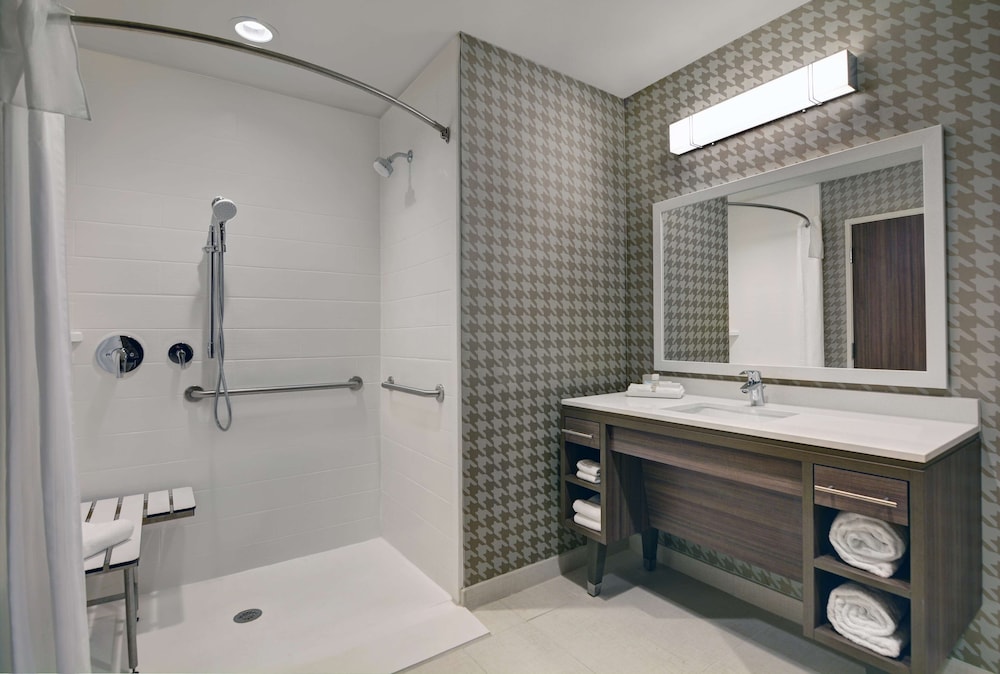 Home2 Suites by Hilton Panama City Beach FL - photo 35