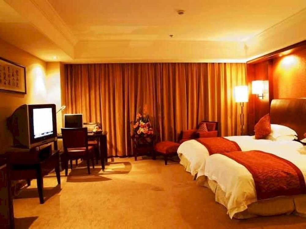 Century Dawn International Hotel — 4-Star Luxury Hotel in Taizhou, People's Republic of China