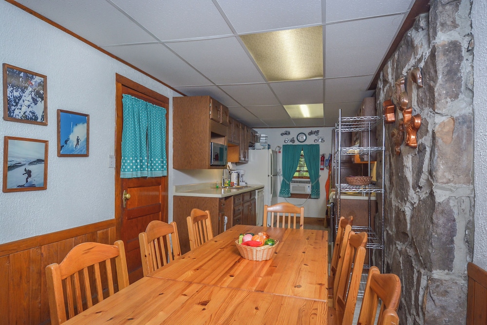 Simpson's Sanctuary - photo 14