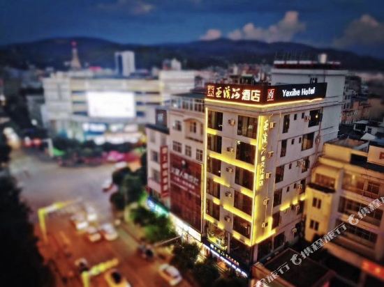 Yaxihe Tea Culture Hotel — hotel in Micheng