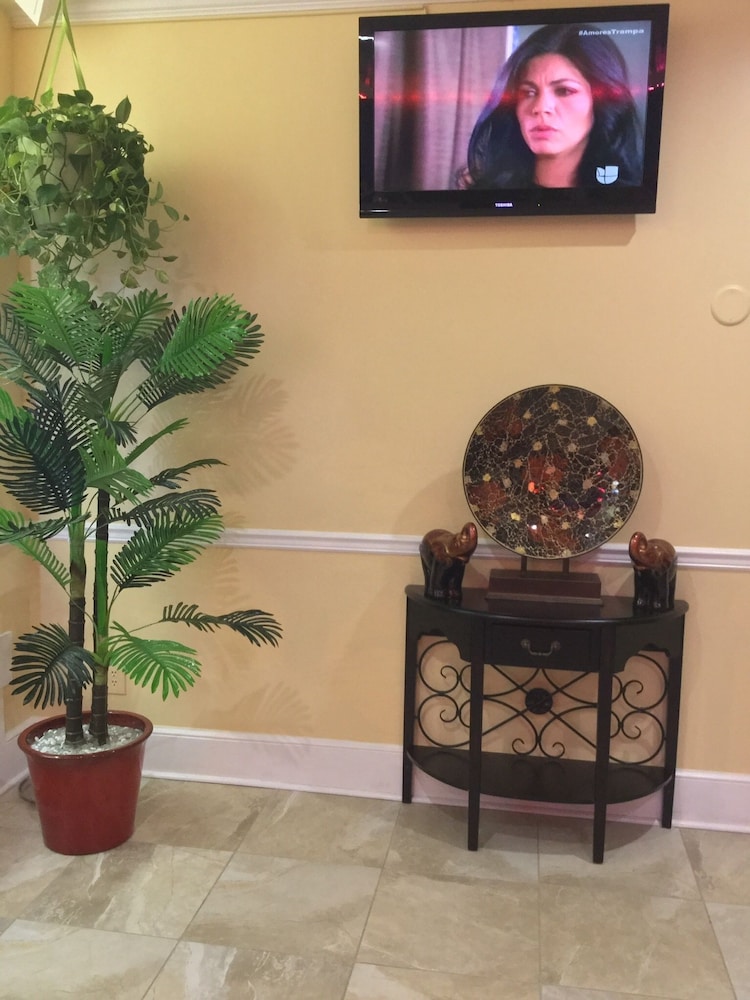 Red Carpet Inn Bridgeton Vineland - photo 26
