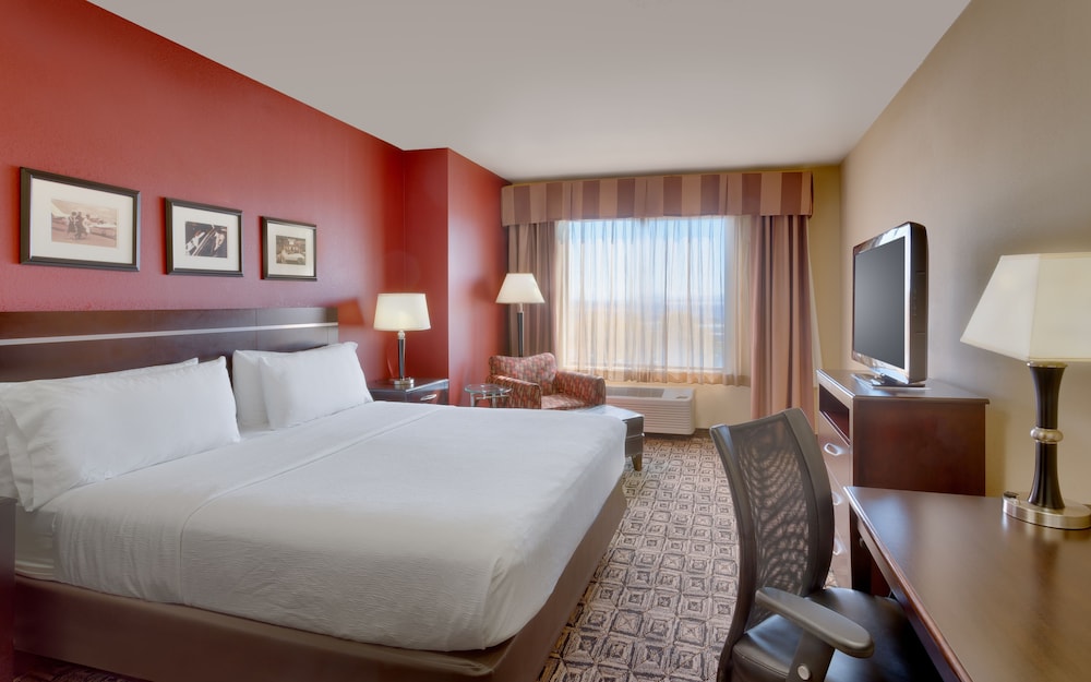 Holiday Inn Hotel & Suites Salt Lake City Airport West by IHG - photo 8