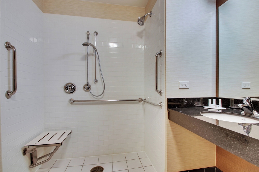 Fairfield Inn & Suites by Marriott Ottawa Starved Rock Area - photo 26