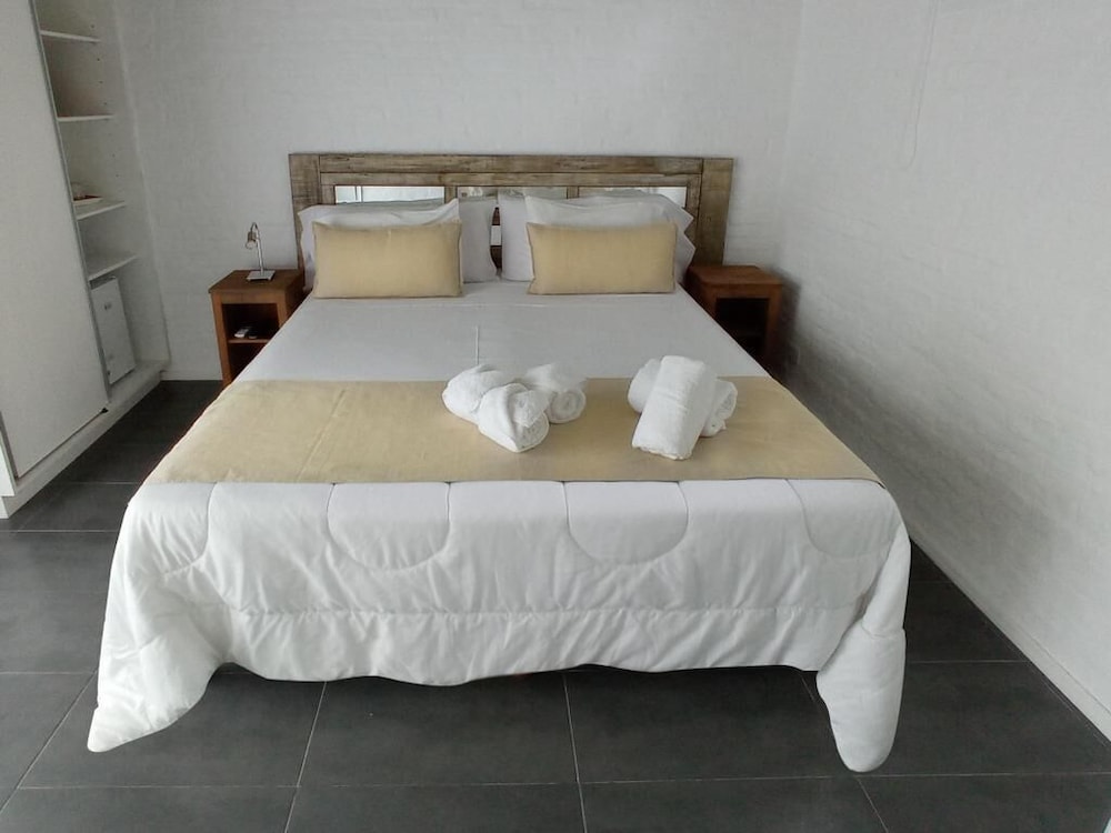 La Perla - last minute hotel in Unknown City