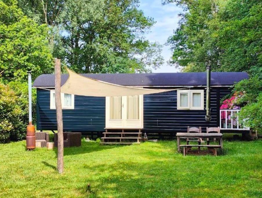 Pipowagen in Drenthe aan het Dwingelderveld — hotel in Dwingeloo