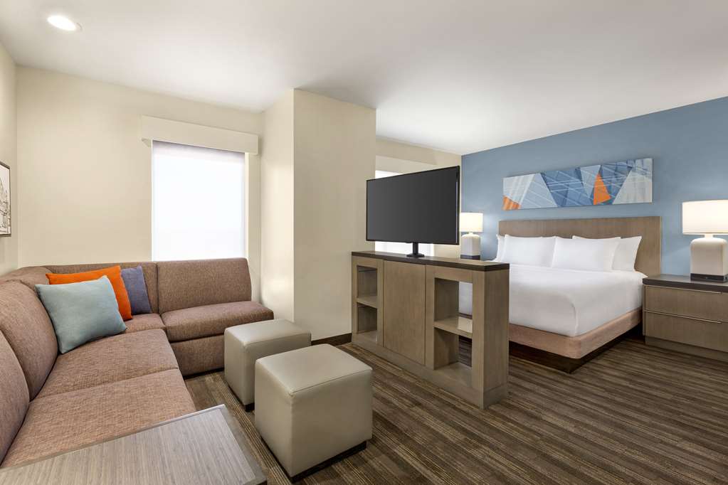 Hyatt House Bryan College Station - photo 24