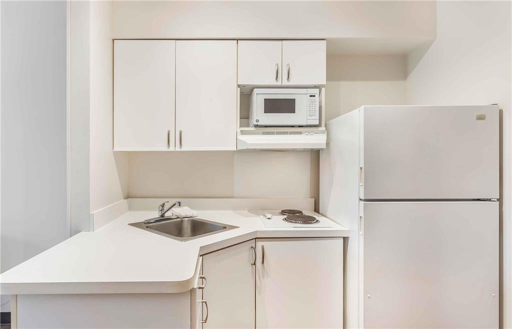 Extended Stay America Suites Long Island Melville - photo 26