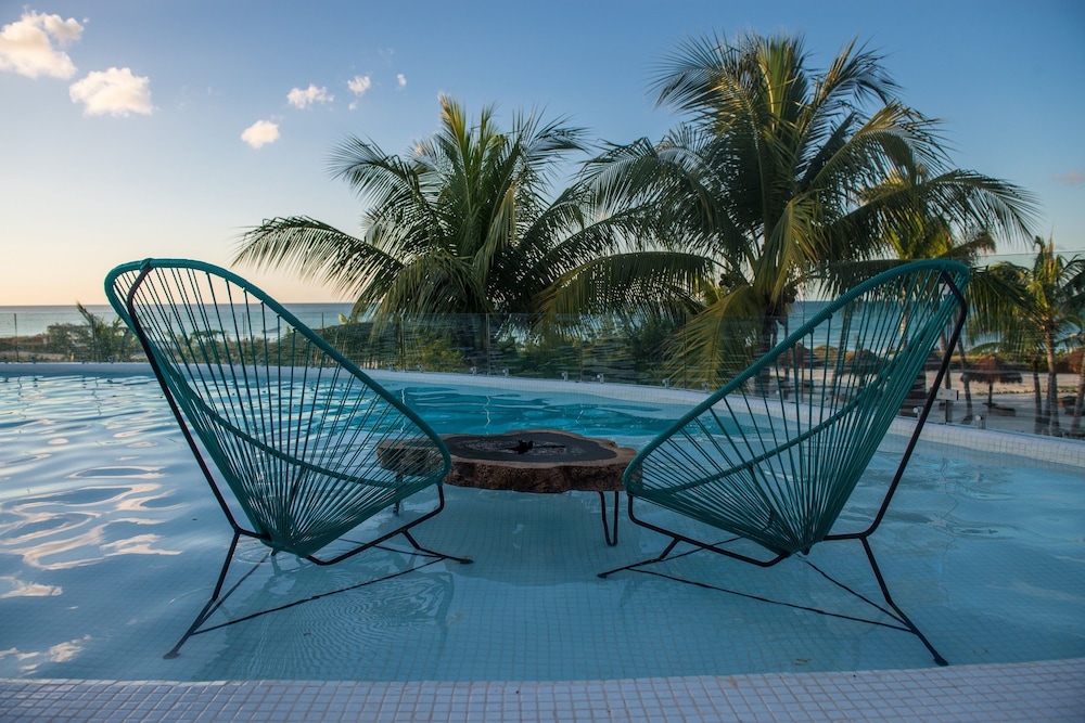 Rooftop pool