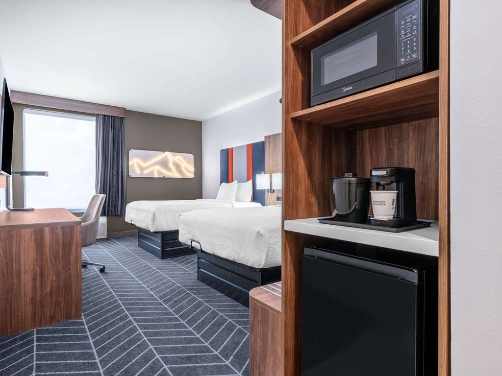 La Quinta by Wyndham Chelsea Birmingham - photo 19